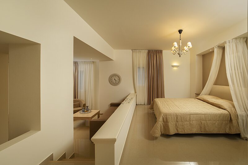 Doubles — Room 09 — Deluxe • King size bed