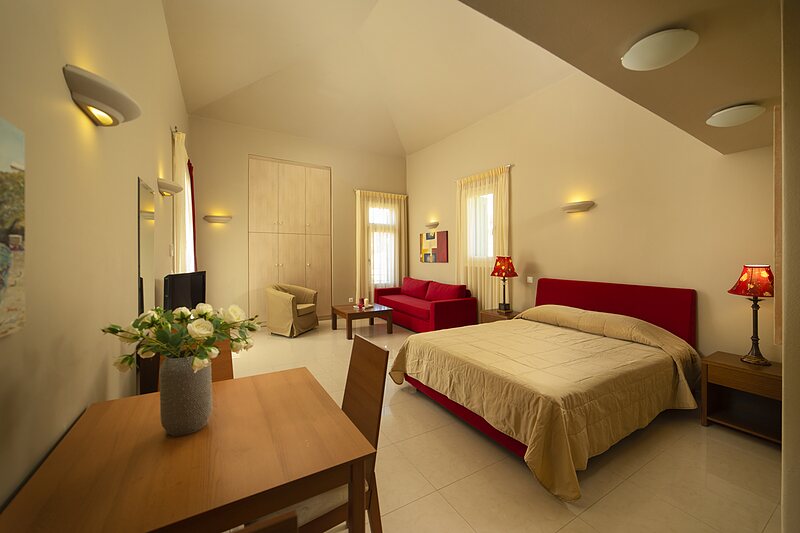 Doubles — Room 31 — Deluxe • King size bed